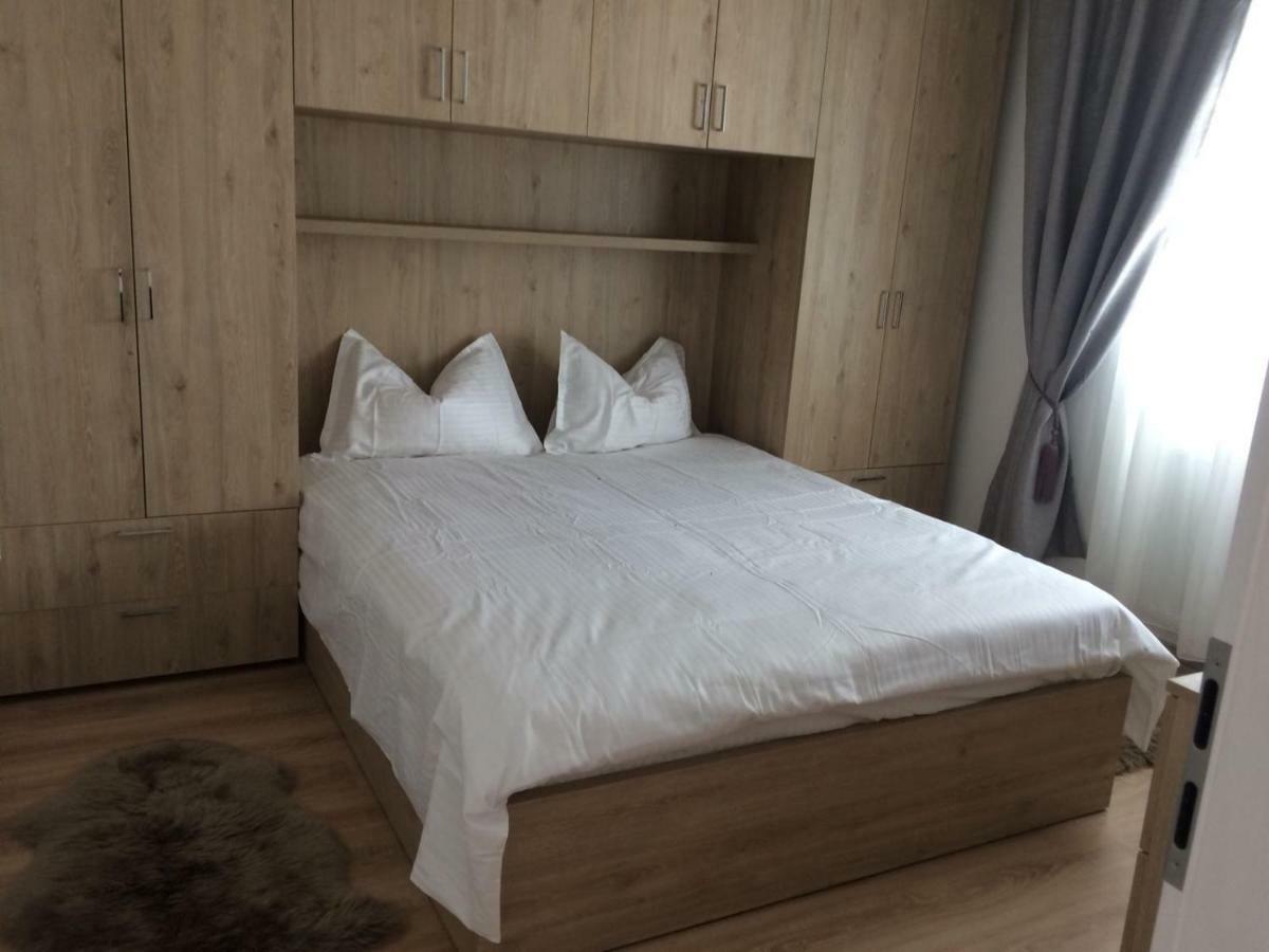 Apartament De Inchiriat Olimpic Rezidence Braşov Eksteriør billede